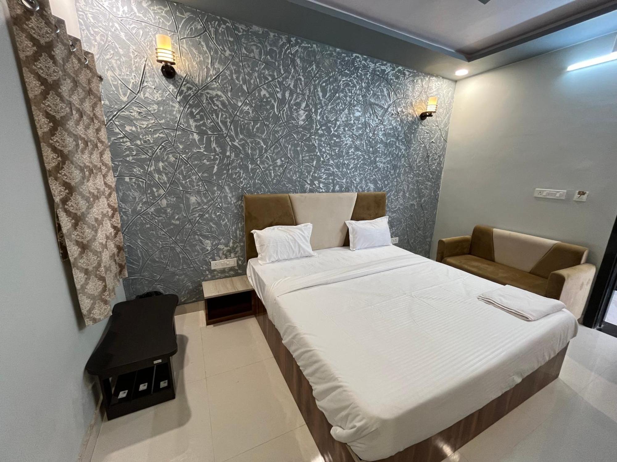 Hotel Rahat Jhalawar 외부 사진